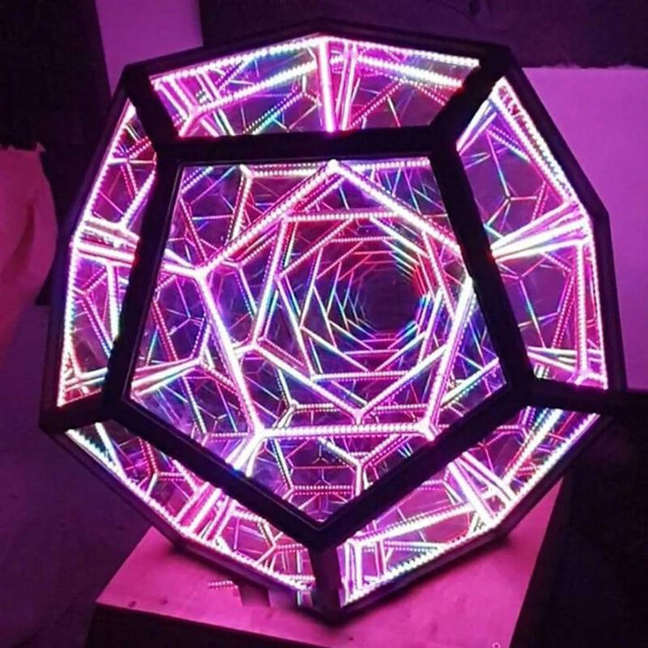 LumiGlow - Magische 3D Lamp Met Oneindige Kosmische Effecten