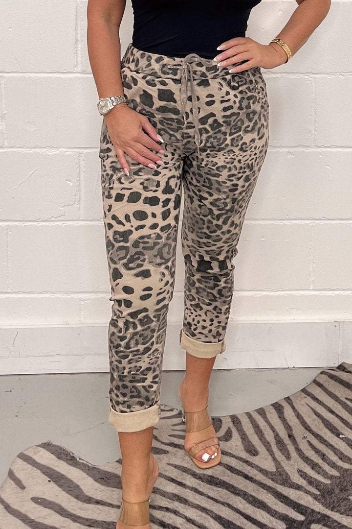 Stijlvolle legerprint broek dames - Merrie