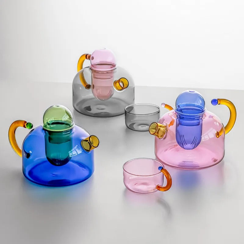Theezetset met theepot en mok in urban stijl