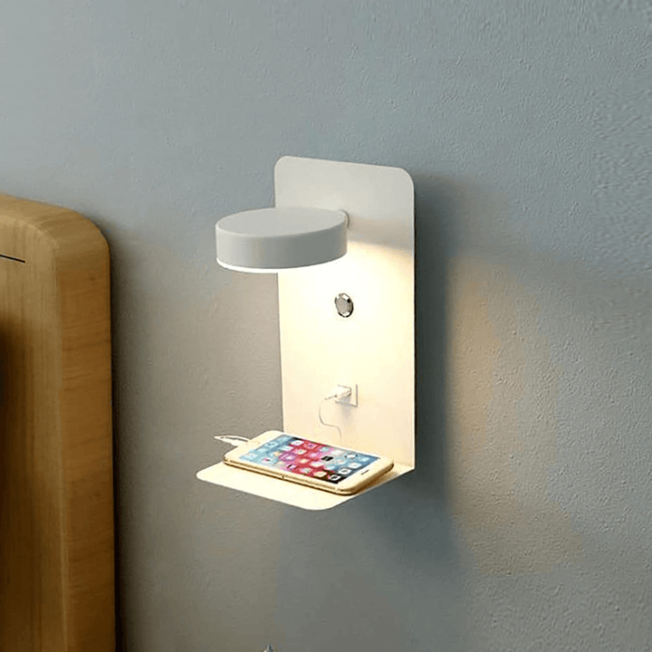 LumiGlow - LED Nachtlamp Met USB Oplader en 360° Verstelbare Hoek
