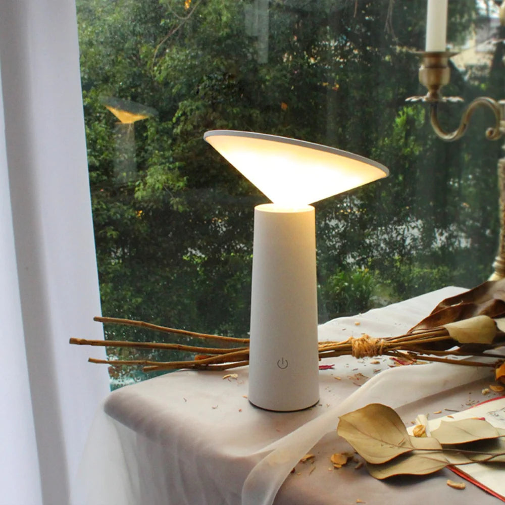 BrightFlex - Moderne Buitenlamp met Draaibaar LED Licht en Verstelbare Arm