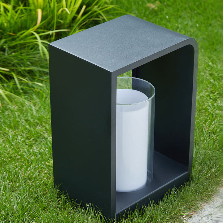 Moderne verlichting voor tuinpad en tuin