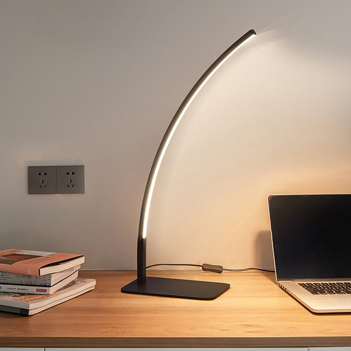 BrightGlow - Minimalistische USB LED Bureaulamp met Verstelbare Verlichting