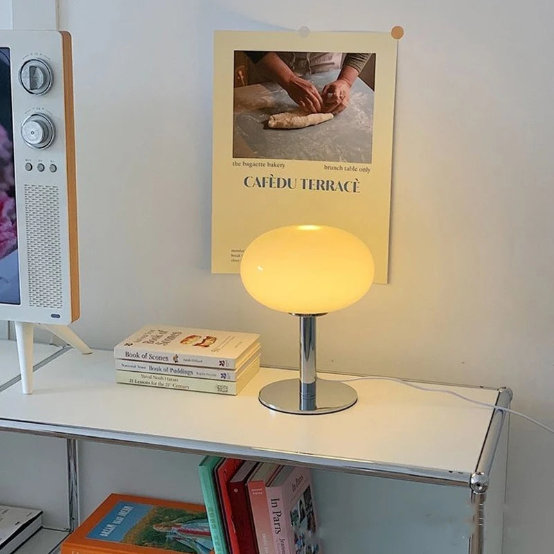 GlowLite - Draadloze Bauhaus Tafellamp met Dimbare LED