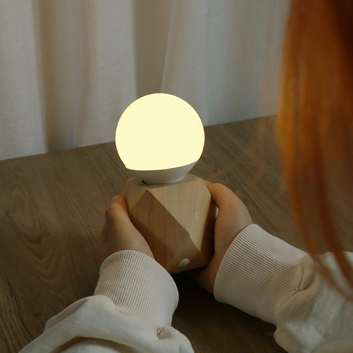 ScandiGlow – Scandinavische Tafellamp met Houten Basis, Touch & USB-Aansluiting