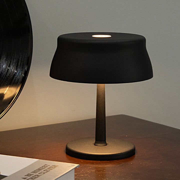 ShineLite - Draadloze LED Tafellamp met Touchbediening en Modern Design