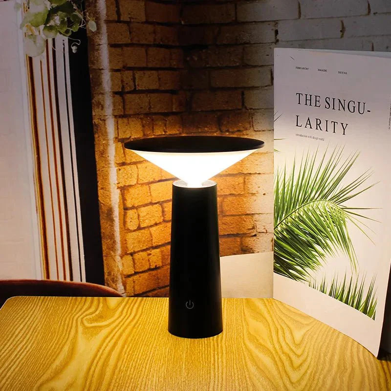 LumiLight - Draadloze Tafellamp met Afstandsbediening & USB Opladen