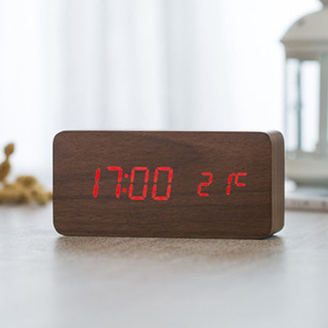 BrightTime - Moderne LED Wekker met Spraakfunctie en Digitaal Display