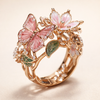 Zachte gouden ring met zirkonia vlinder