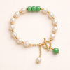 Zachte zeeparel armband met verfijnde details