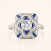 Elegante zilveren ring met een blauwe zirkonia