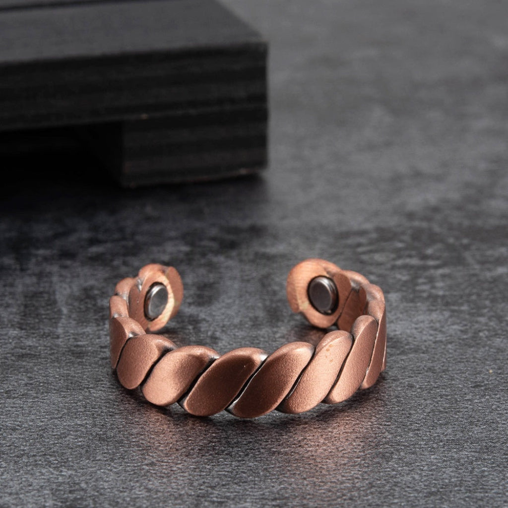 Retro Open Adjustable Magnetic Copper Ring