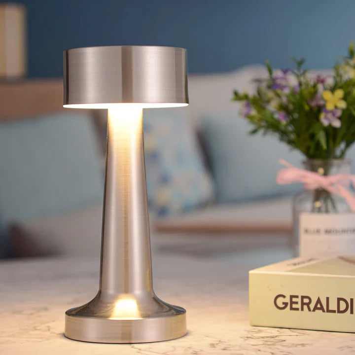 GlowLuxe - Draadloze Oplaadbare LED Tafellamp met USB