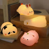 Schattig nachtlampje met figuurtje voor naast je bed, touchbediening, oplaadbare lamp