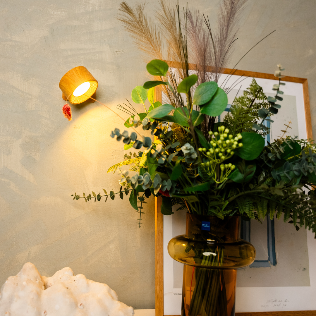 Draadloze led-wandlamp met 360° draaibare kop, touch-dimmer, 3 kleuren