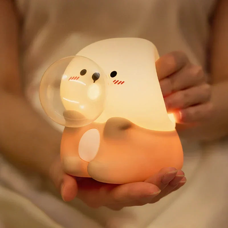 Schattig nachtlampje met figuurtje voor naast je bed, touchbediening, oplaadbare lamp