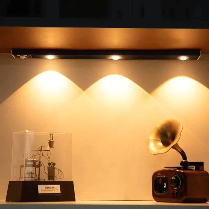 BrightBeam - LED Sensor Lamp | Draadloze Bewegingssensor Verlichting