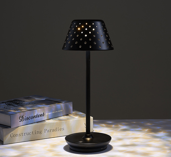 BrightLite - Draadloze LED Tafellamp met Dimmer voor Modern Interieur
