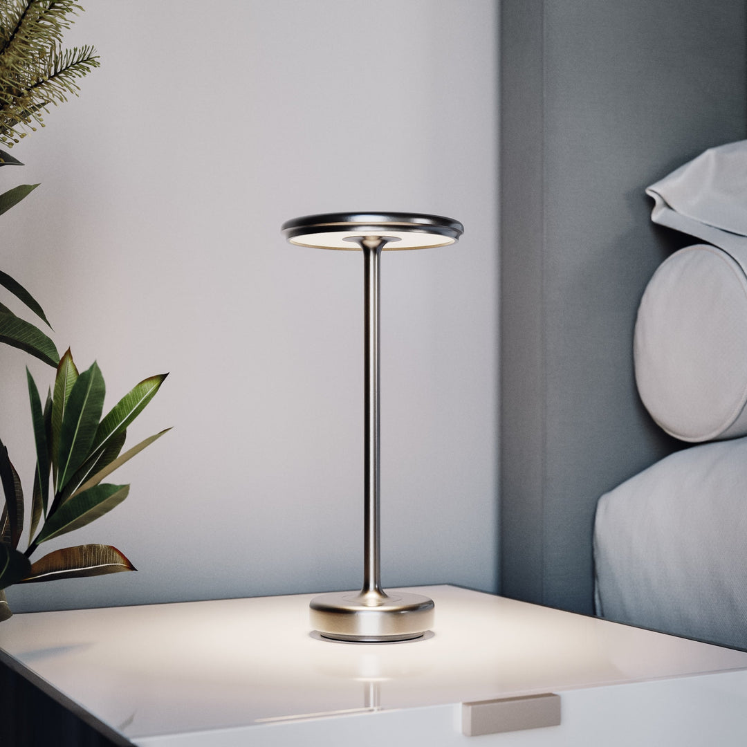 BrightGlow - Draadloze LED Tafellamp Voor Binnen en Buiten, Verstelbare Helderheid
