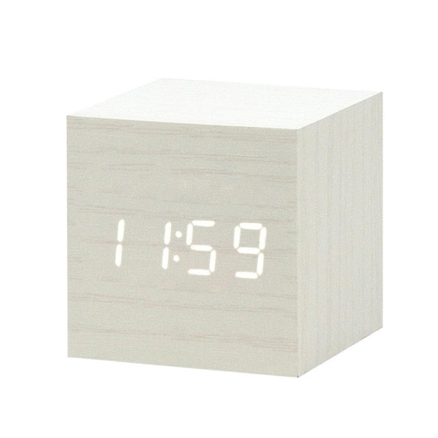 BrightTime - Moderne LED Wekker met Spraakfunctie en Digitaal Display