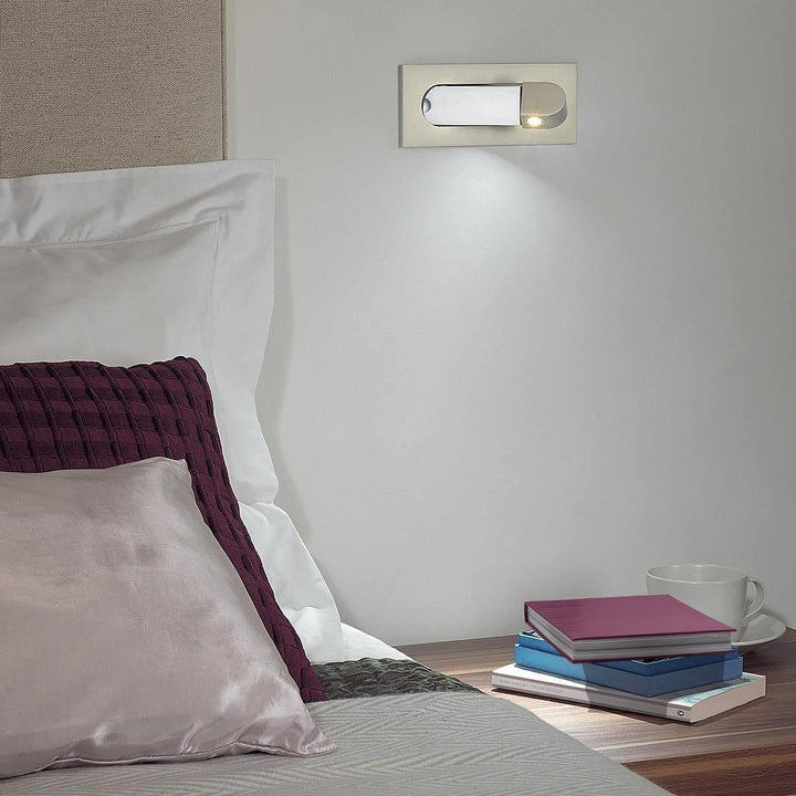 BrightGlow - Verstelbare LED Nachtlamp Met Modern Design