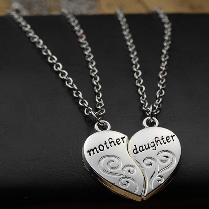 Moederdag hartketting, symbool van een onverbrekelijke band