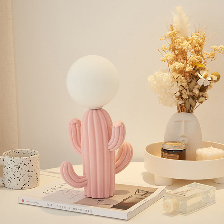 GlowCactus - Creatieve Tafellamp met Pluche Ontwerp en Glazen Kap