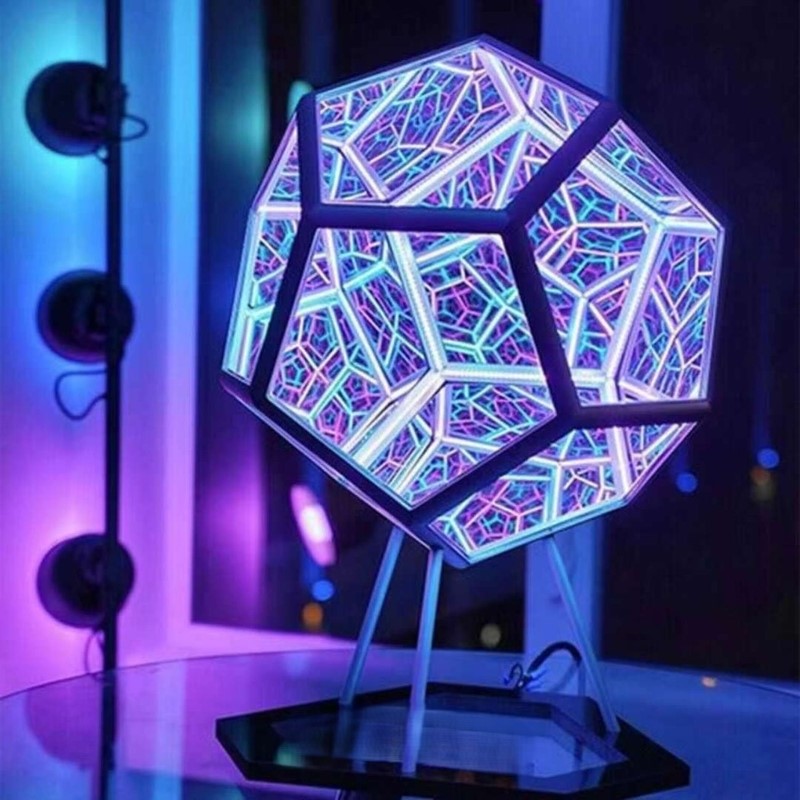 LumiGlow - Magische 3D Lamp Met Oneindige Kosmische Effecten