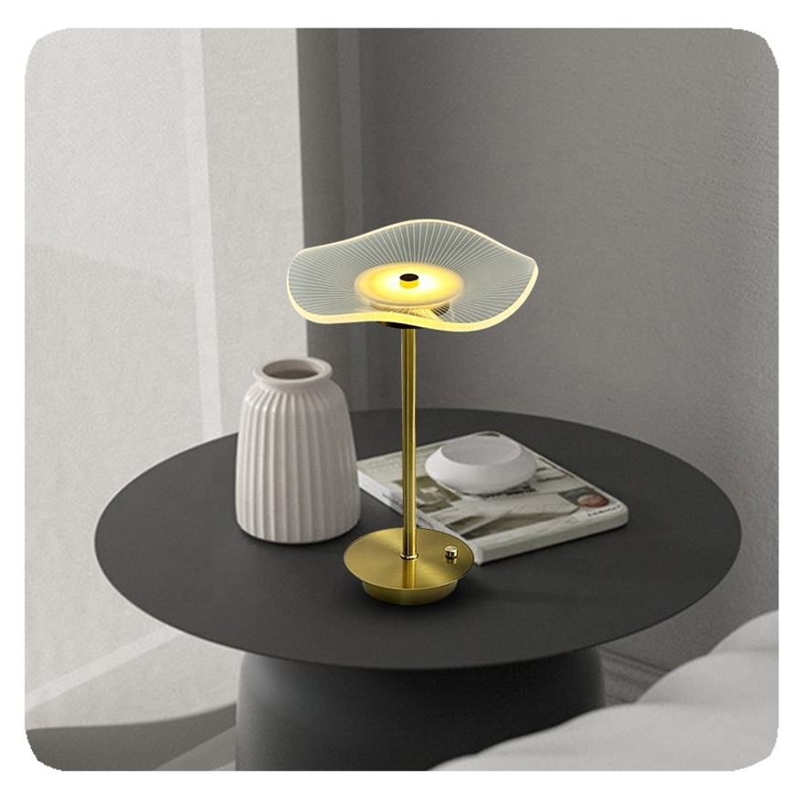 LumiGlow - Draadloze LED Tafellamp met Minimalistisch Design en Instelbare Helderheid