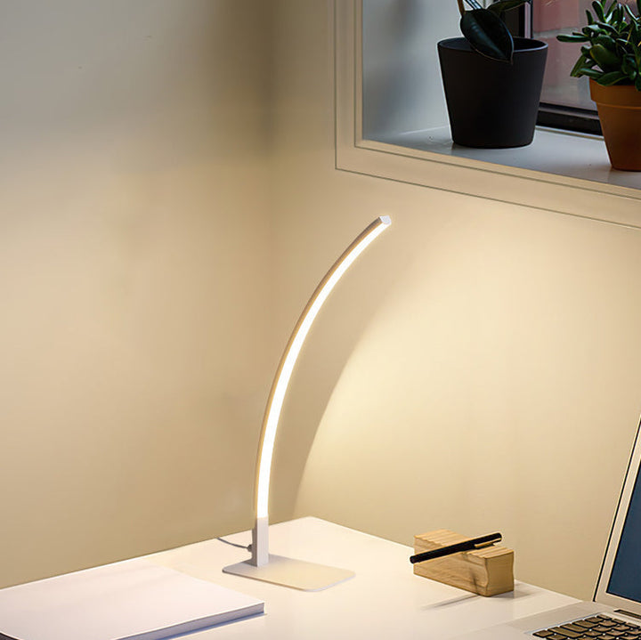 BrightGlow - Minimalistische USB LED Bureaulamp met Verstelbare Verlichting