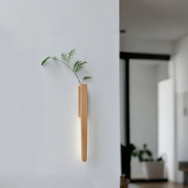 Wandlampen met ingebouwde vaas en instelbare gloed