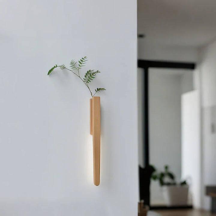 Wandlampen met ingebouwde vaas en instelbare gloed