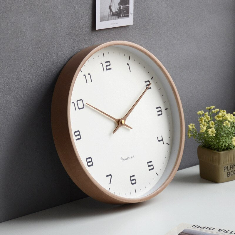 Noordse minimalistische wandklok, modern Scandinavische stijl