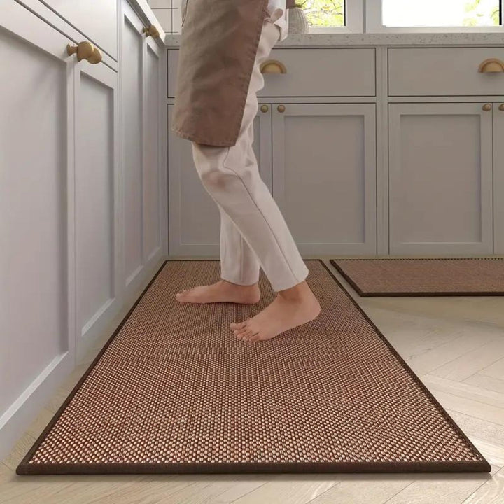 Duurzame keukenvloermat, elegant ontwerp met gevoerde ondersteuning