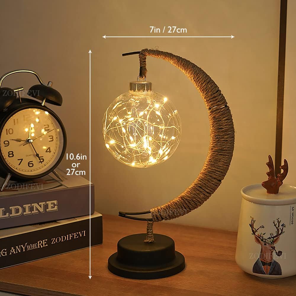 Decoratieve tafellamp met sfeervolle maangloed