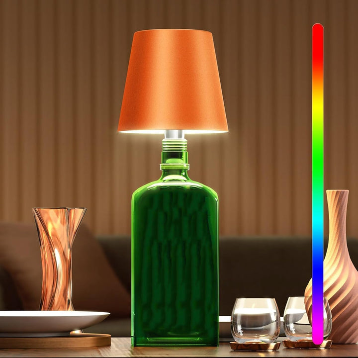 GlowLuxe - Draagbare LED Fleslamp met Touch Bediening en Dimbare Helderheid