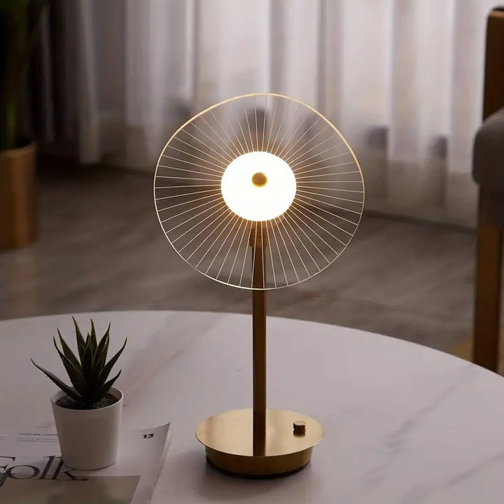 LumiGlow - Draadloze LED Tafellamp met Minimalistisch Design en Instelbare Helderheid