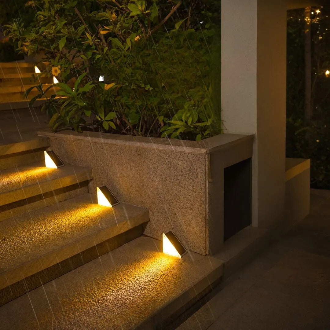 Solar trapverlichting voor buiten, waterdicht, duurzaam en met sfeervolle gloed