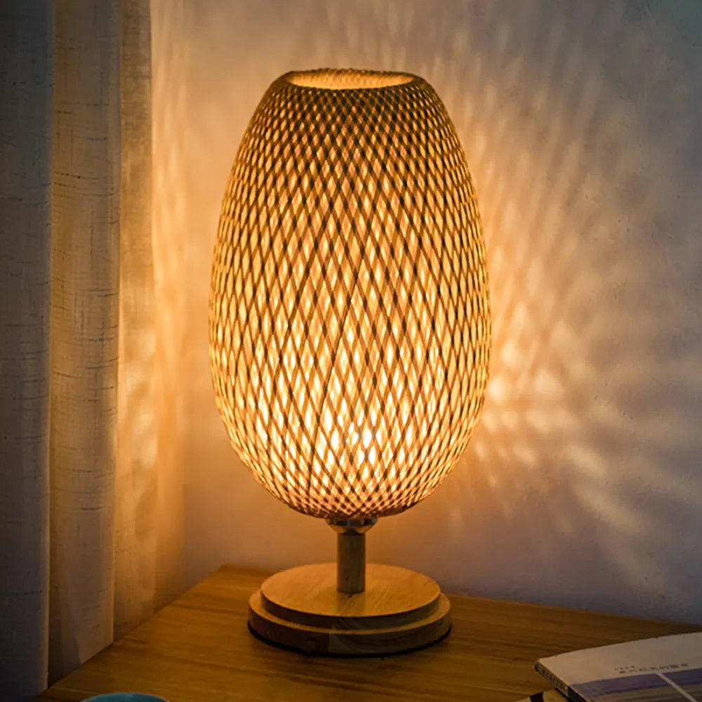 LumiBamboo - Handgemaakte Vintage Bamboe Tafellamp voor Natuurlijke Sfeer