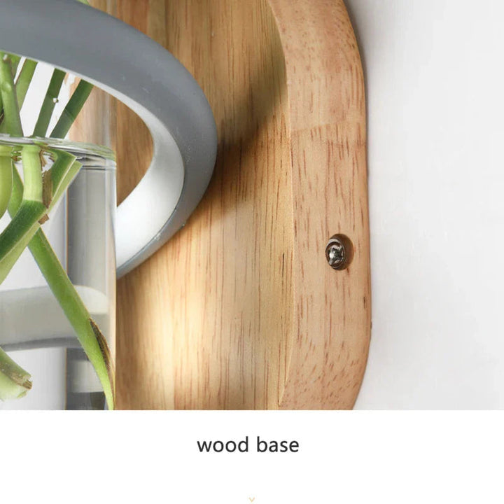 LumiVase - Scandinavische Houten LED Wandlamp met Vaas voor Sfeervolle Decoratie