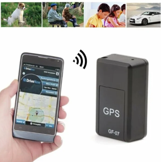 Compacte gps-tracker voor voertuigen