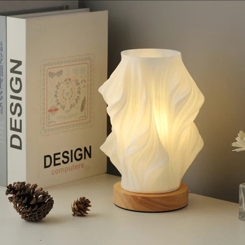 GlowWave - Moderne Swirl Tafellamp met Warme Sfeerverlichting