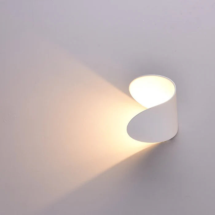 Verstelbare up-down LED-wandlamp – warm sfeerlicht, modern design