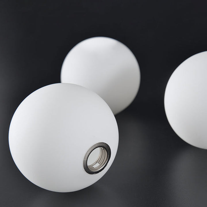 Scandinavische plafondlampen met gebogen bolontwerp