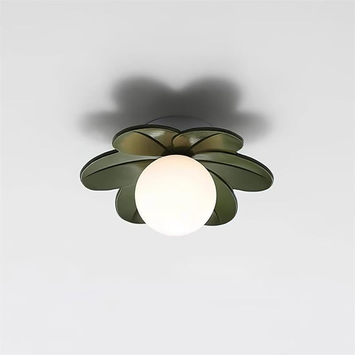 Grillige plafondlampen voor lichte interieurs