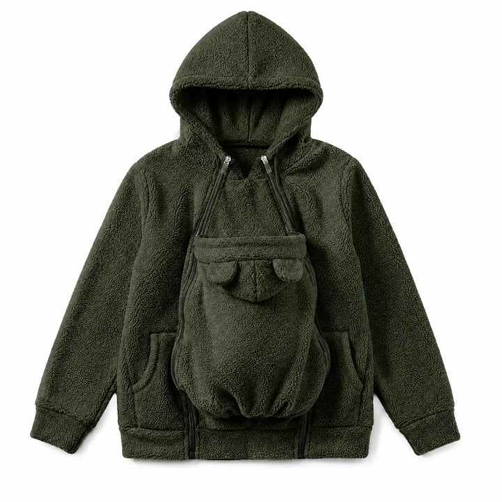 Knusse fleece hoodie om een baby in te dragen met voorvak