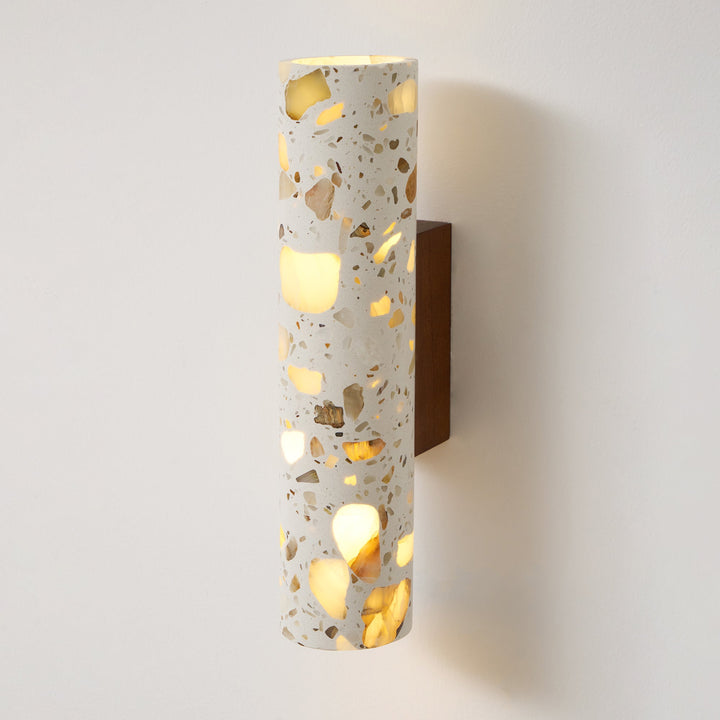 Minimalistische wandlampen met artistieke details