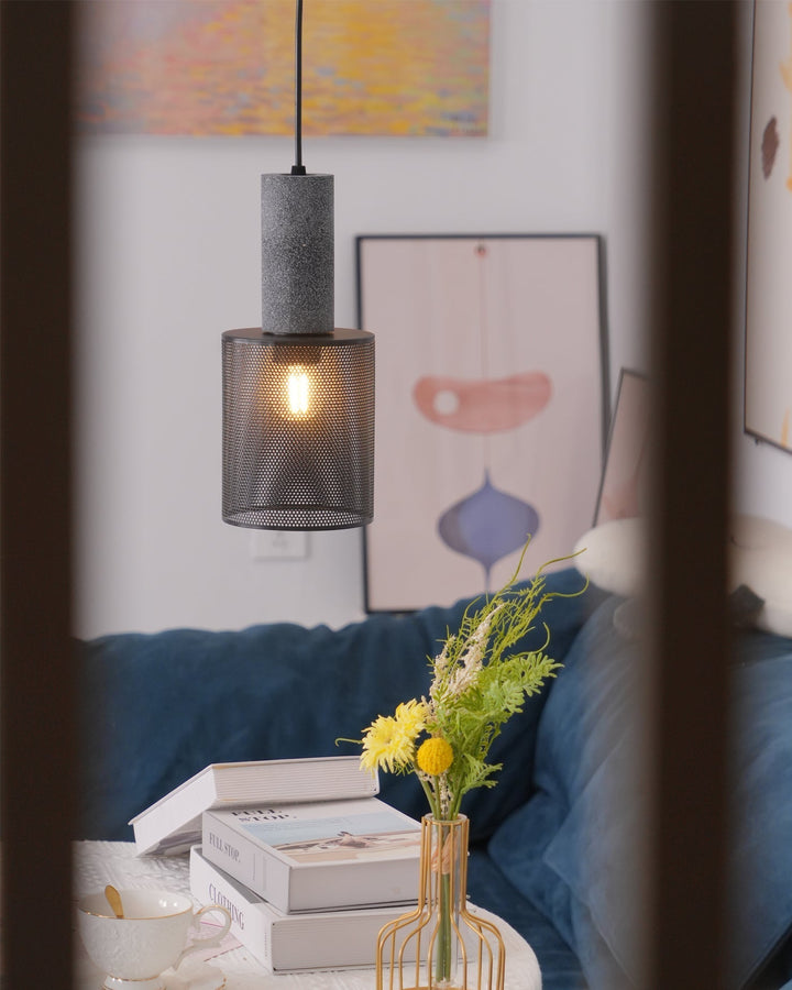 Minimalistische industriële hanglamp met cilindervormig ontwerp