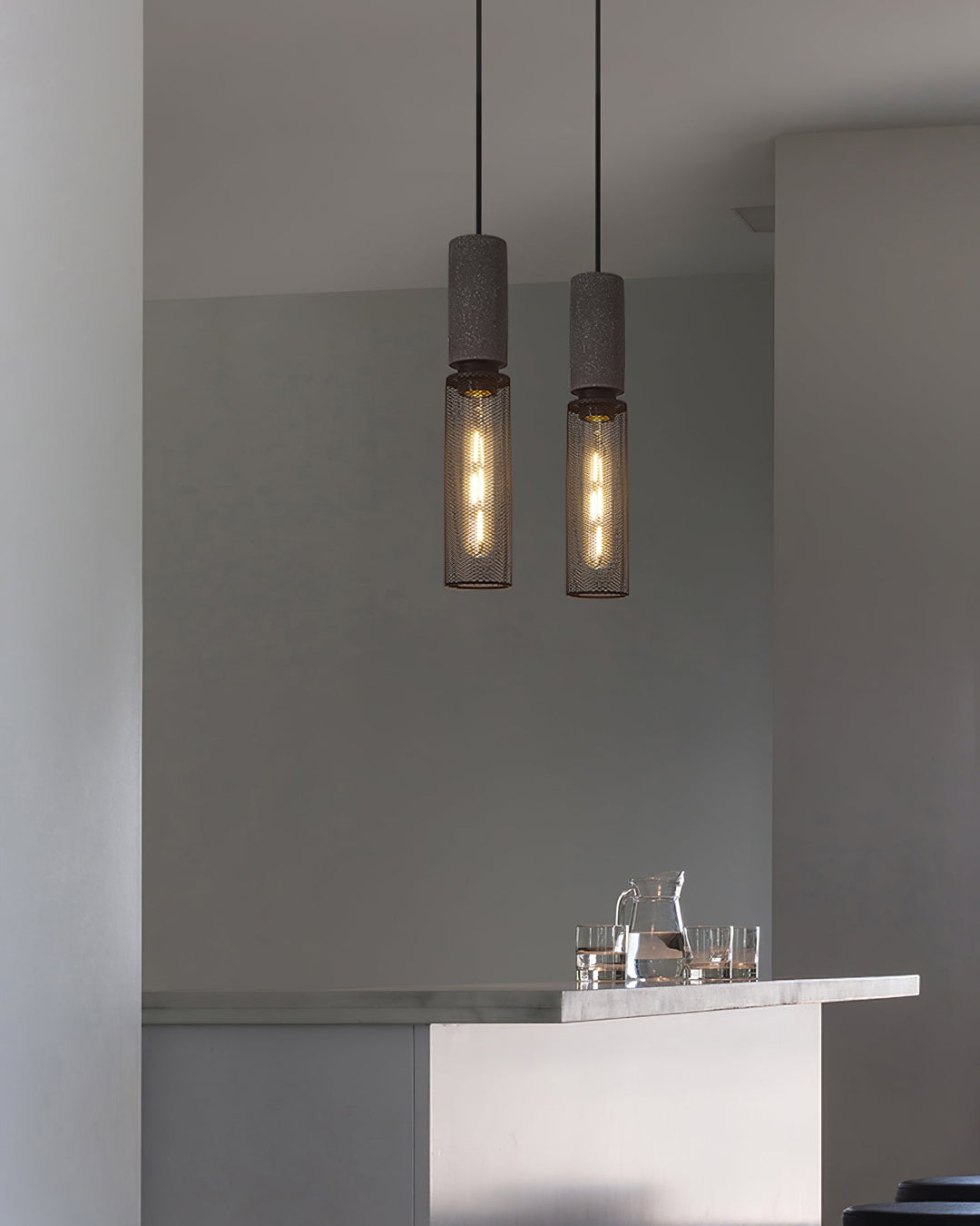 Minimalistische industriële hanglamp met cilindervormig ontwerp