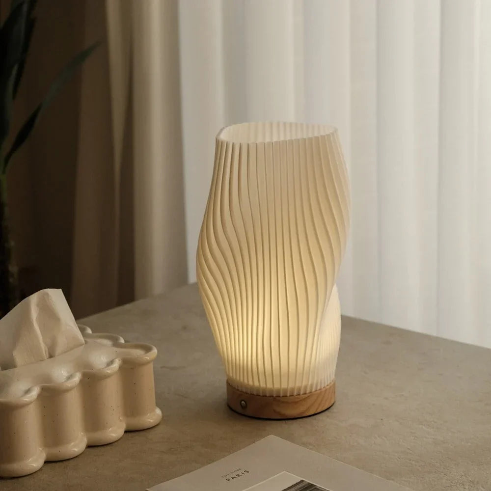 Eigentijdse accentlamp, stijlvol golfontwerp met instelbare gloed